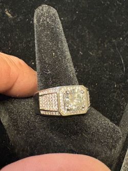 Moissanite Man ring