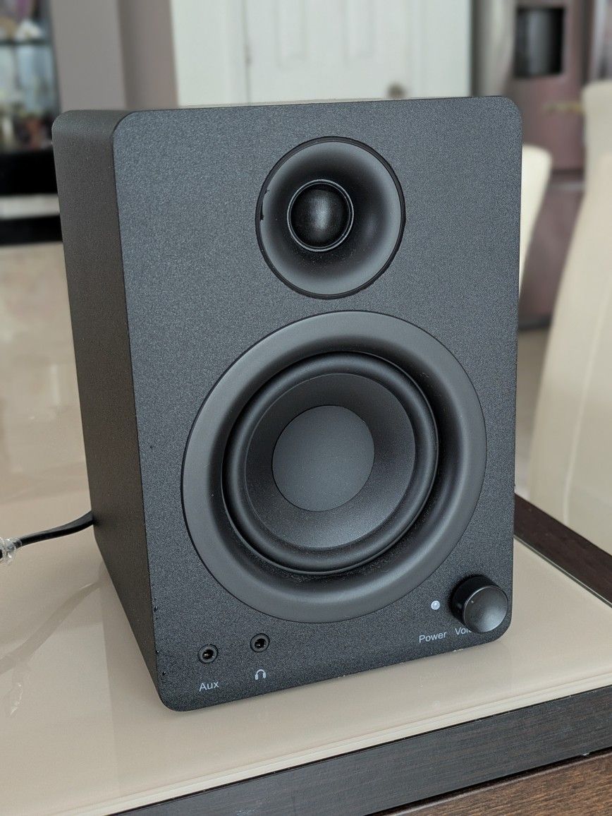 Monoprice Active 50W Speakers