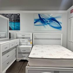Brand new complete bedroom set- 0 interest finance available- FREE mattress with purchase. 