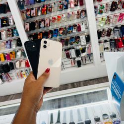 iPhone 12  64GB unlocked