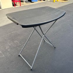 Compact Folding Table for Outdoor and Indoor