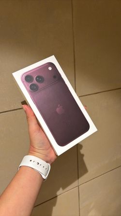 iPhone 18 pro Max 256gb Burgundy