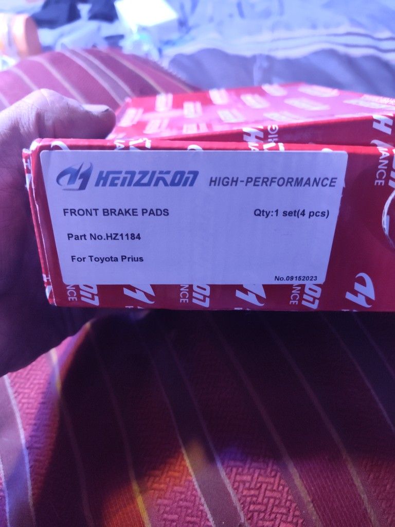 Prius Front Brake Pads NEW