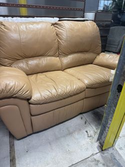 Reclining Leather Loveseat 