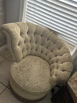 Two Matching Ethan Allen Chairs