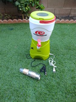 Nostalgia Electrics Margarator 1-Gallon Margarita & Slush Machine AC/DC Power

