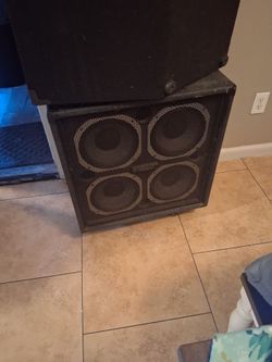 4 4x12 speakers