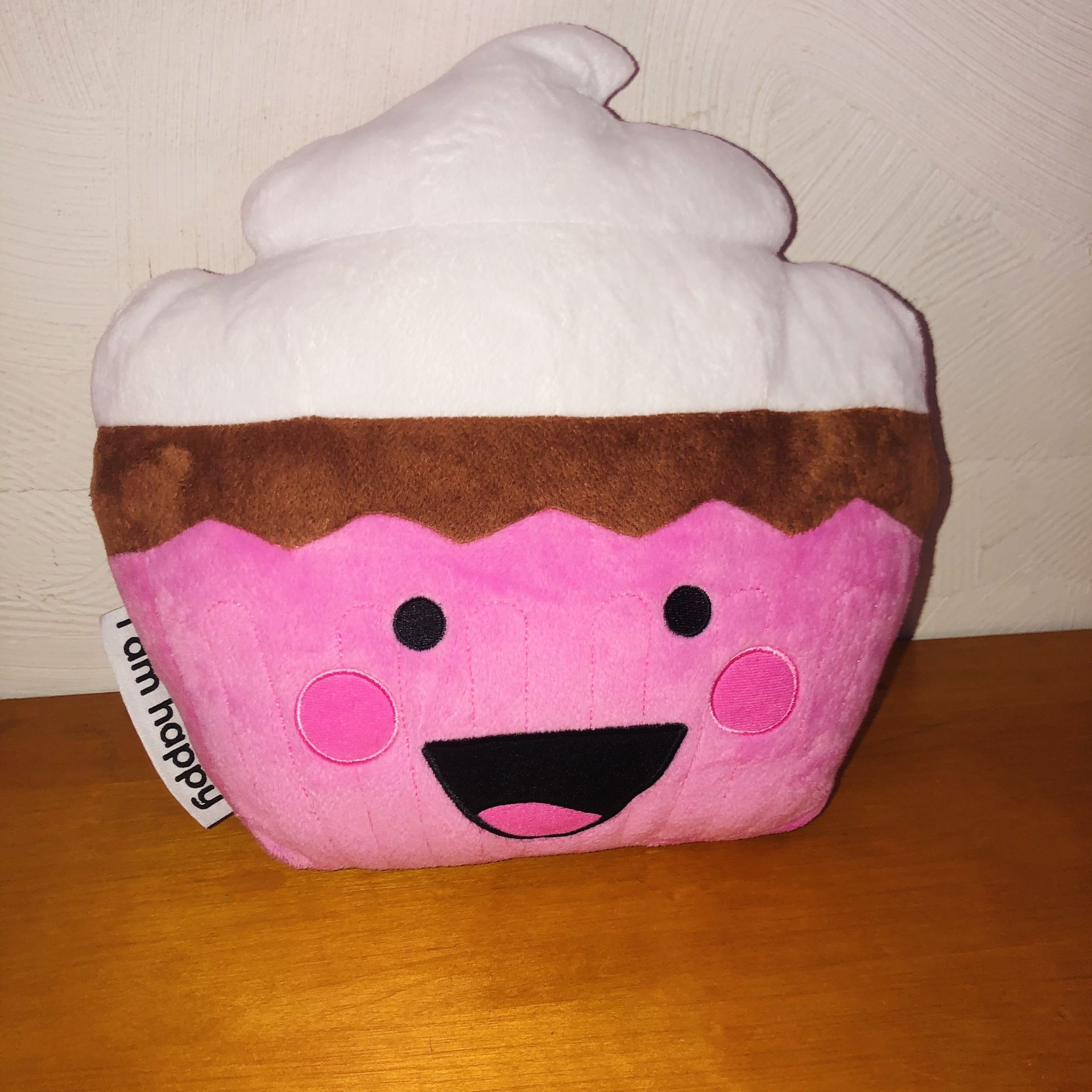 Super adorable cupcake pillow with a tag that says I AM HAPPY/BE TRUE⭐️BE YOU 12”x12”
