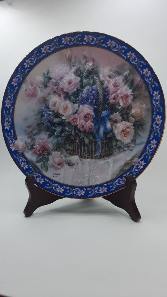 (2) Lena Liu Plates "Roses" "Begonias" Collector Plates Flowers Floral 