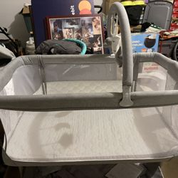 Portable Gray Bassinet 