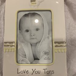 New precious Moments frame