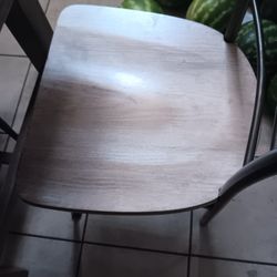 Kitchen Table  With 4 Chairs 