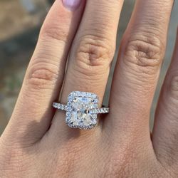 3 Carat Radiant Moissanite Diamond Engagement Ring With Halo And Pavé Band White Gold 