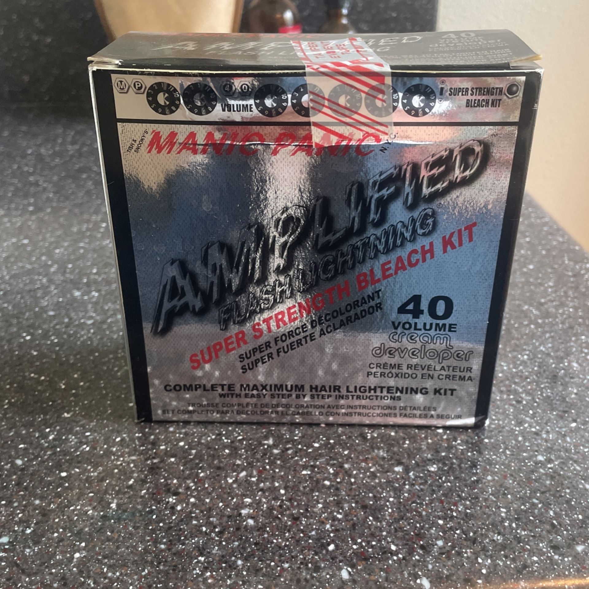 Amped 40 Volume Super Strength Bleach Kit