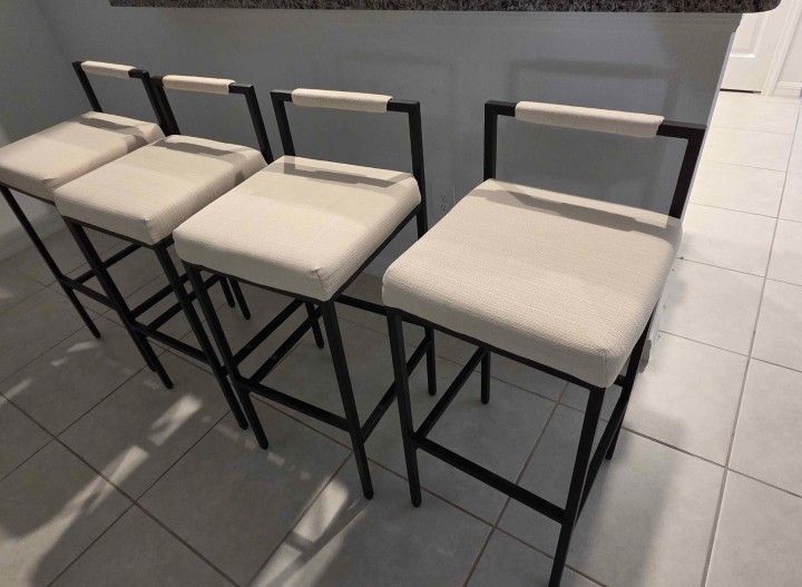 Bar Stool Set