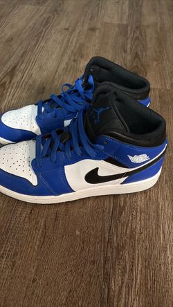 Jordan 1s Mid