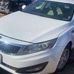2012 Optima For Parts