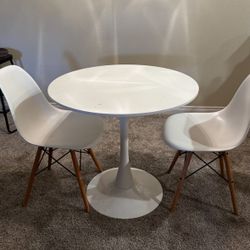 Small Dinning Table 