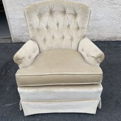 Vintage Accent Chair 