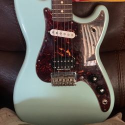 Fender Duo-Sonic Electric Guitar