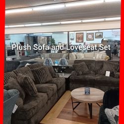 🤩 Plush Sofa And Loveseat Set 