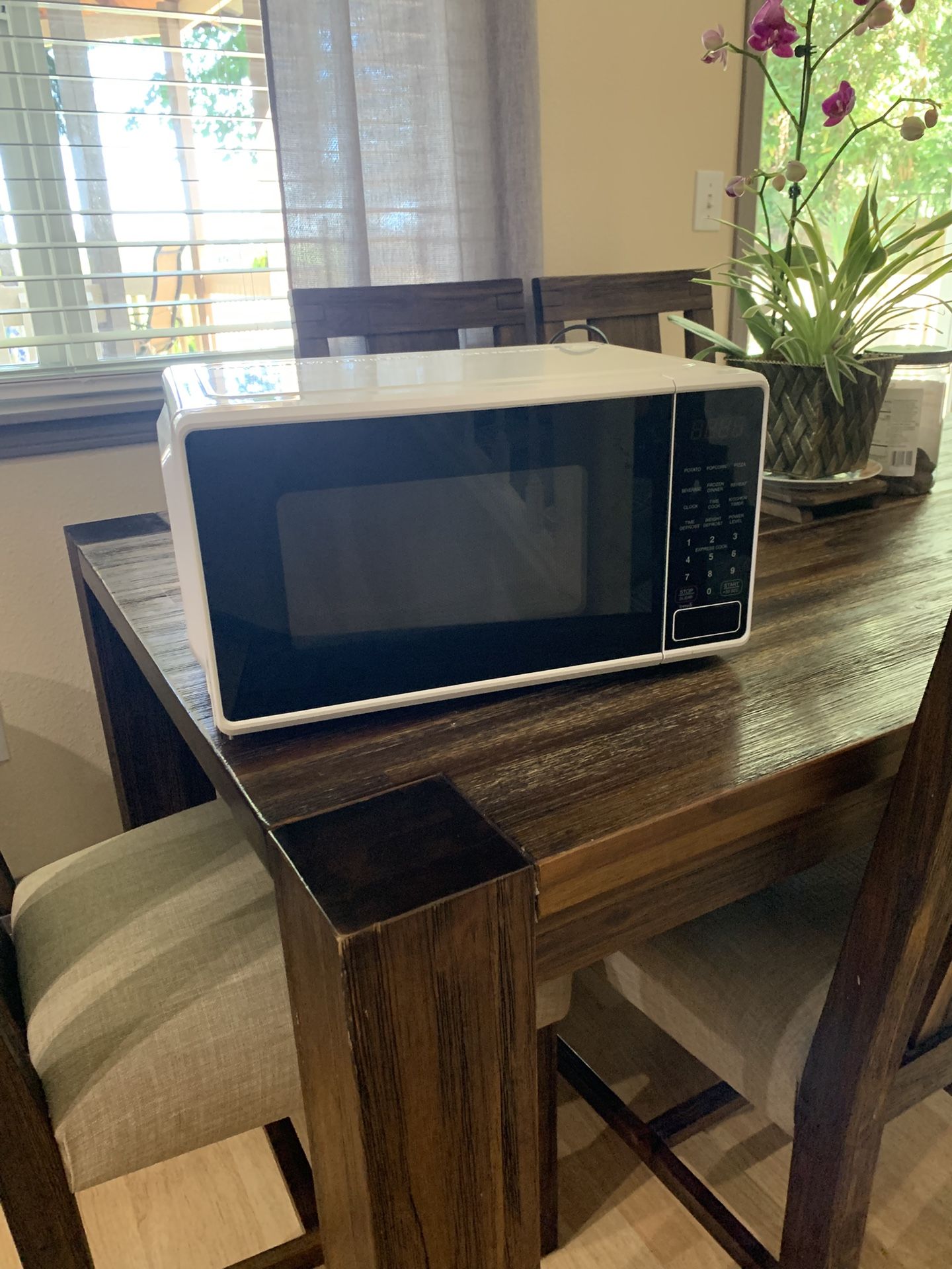 Microwave