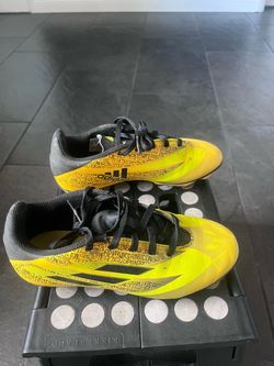 Adidas Yellow Black Soccer Cleats size 2.5