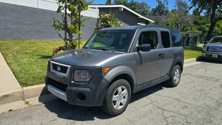 2005 Honda Element