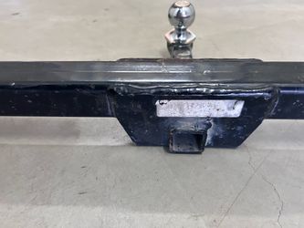 Trailer Hitch Receiver with Ball Mount