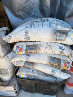Mapei Ultraflex LFT powder each is 29