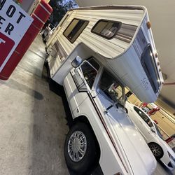 Toyota Motor Home 