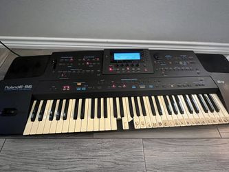Roland E-96 Keyboard