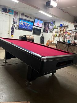 Free pool table