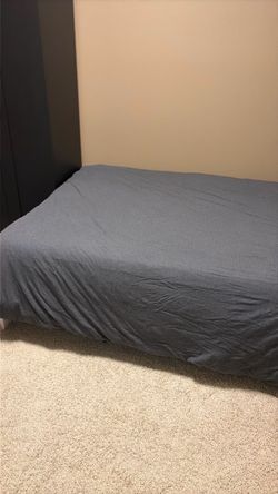 White Full size bed frame & memory foam mattress