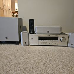 Yamaha HTR 5730 Surround System