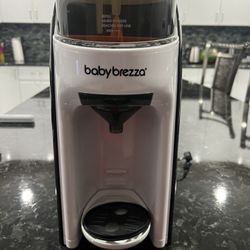 Baby Brezza Formula Mixer