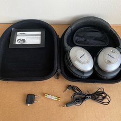 Bose Quietcomfort 2 Noise Canceling Headphones (Read)