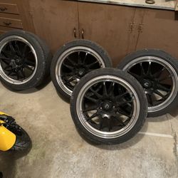 Cosmis Racing/Michelin Wheel And Tire Combo 