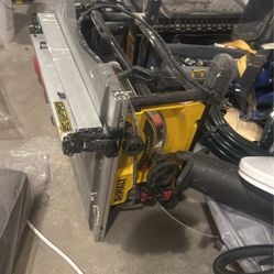 Chain Saw Table Dewalt