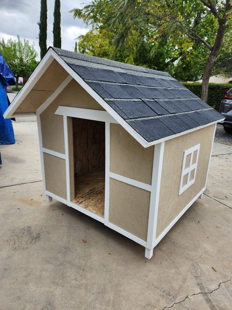 New Doghouse 