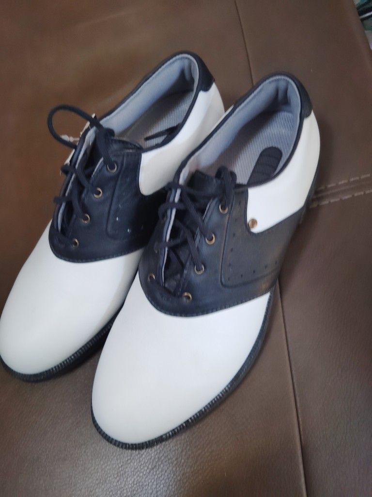 Women's Golf Shoes