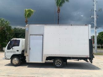 2006 Isuzu NQR