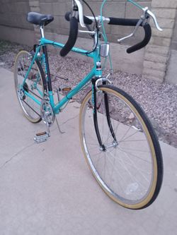 VINTAGE BIKE MURRAY IMAGE HIGH TECH 10 SPEED RACING TIRES SIZE 26 FRAME SIZE MEDIUM
