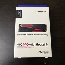 Samsung 990 Pro 1TB SSD With Heatsink PCIe 4.0 NVMe M.2  Brand New Sealed in box