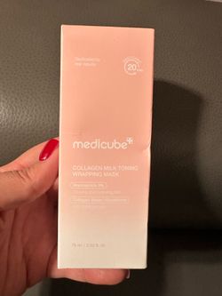 MEDICUBE Collagen Milky Glow Daytime Wrapping Mask