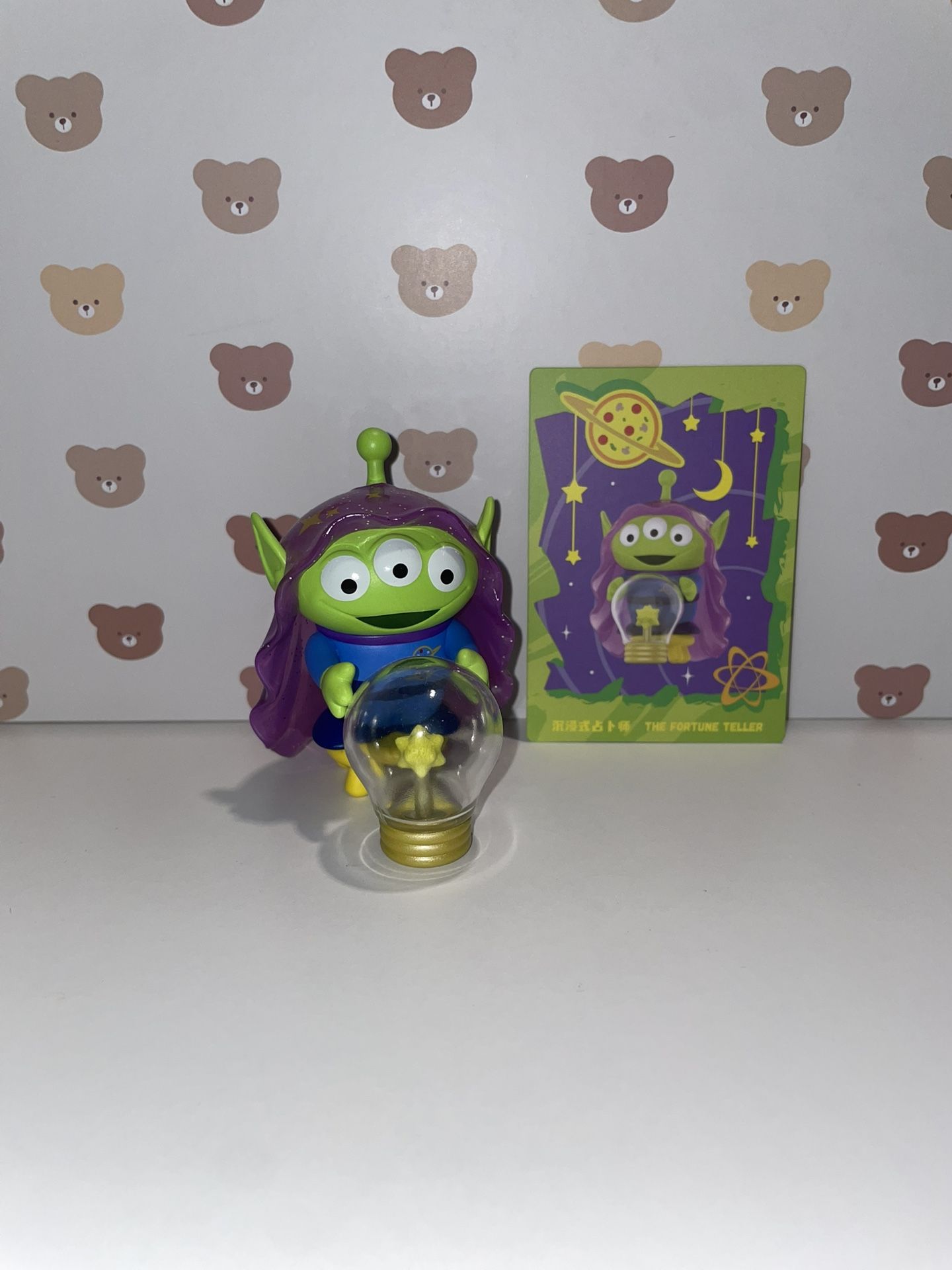 Disney/Pixar Alien The Fortune Teller