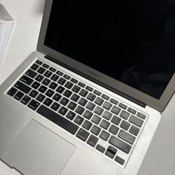 MacBook Air 13 Inch