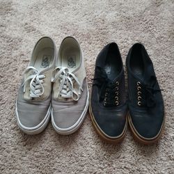 2 Pairs of Vans Authentic Mens 10.5 