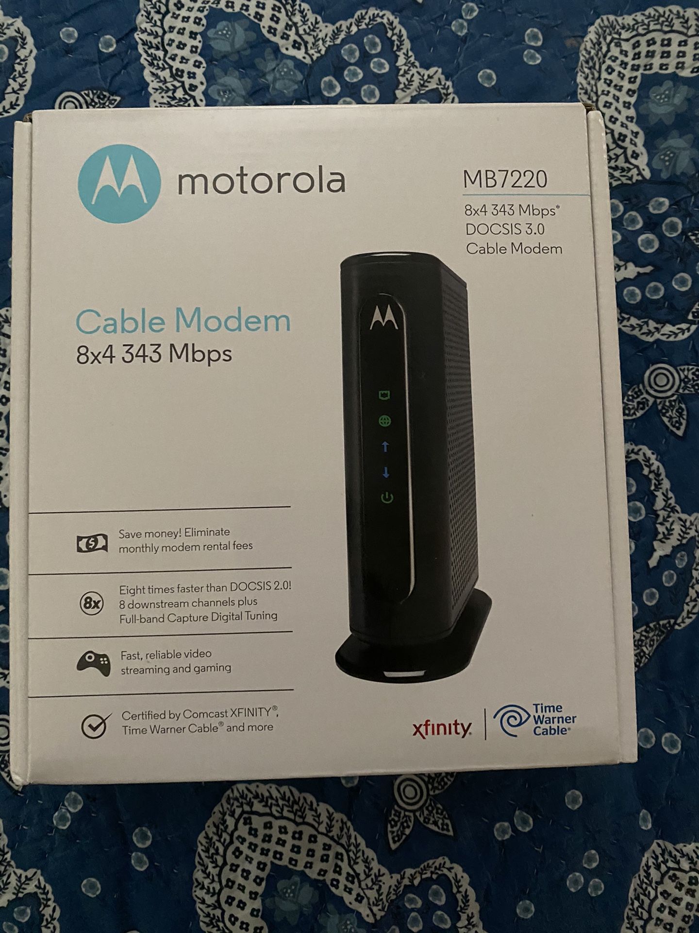 Motorola MB7220 cable modem like new