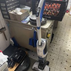 Hoover One Pwr cordless vacuum